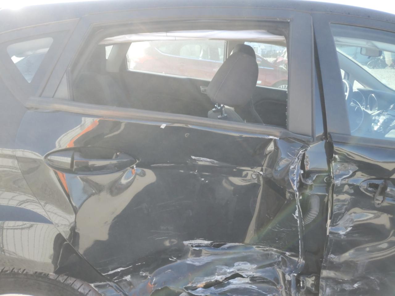 2014 Ford Fiesta Se VIN: 3FADP4EJ0EM221114 Lot: 92267345