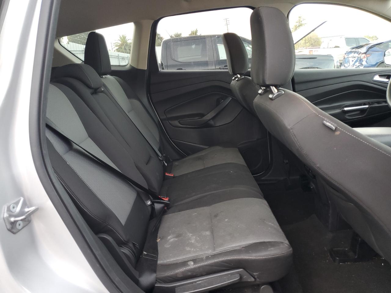 2018 Ford Escape Se VIN: 1FMCU9GD0JUA43998 Lot: 91490525