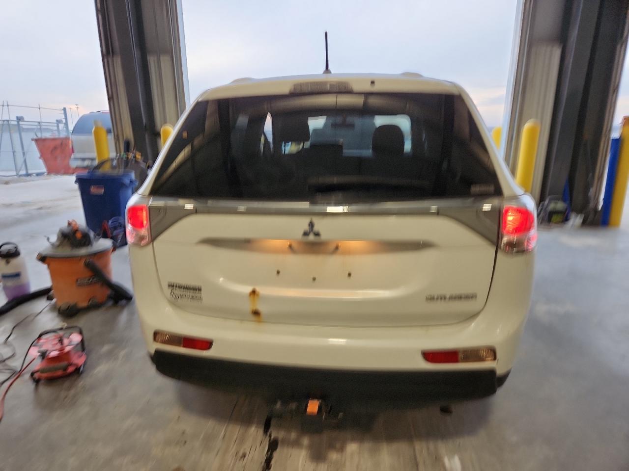 2014 Mitsubishi Outlander Se VIN: JA4AZ3A39EZ013606 Lot: 93191095