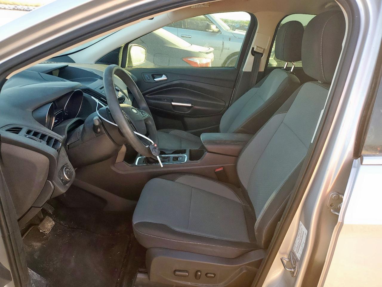 2017 Ford Escape Se VIN: 1FMCU0GD2HUB20621 Lot: 92503215