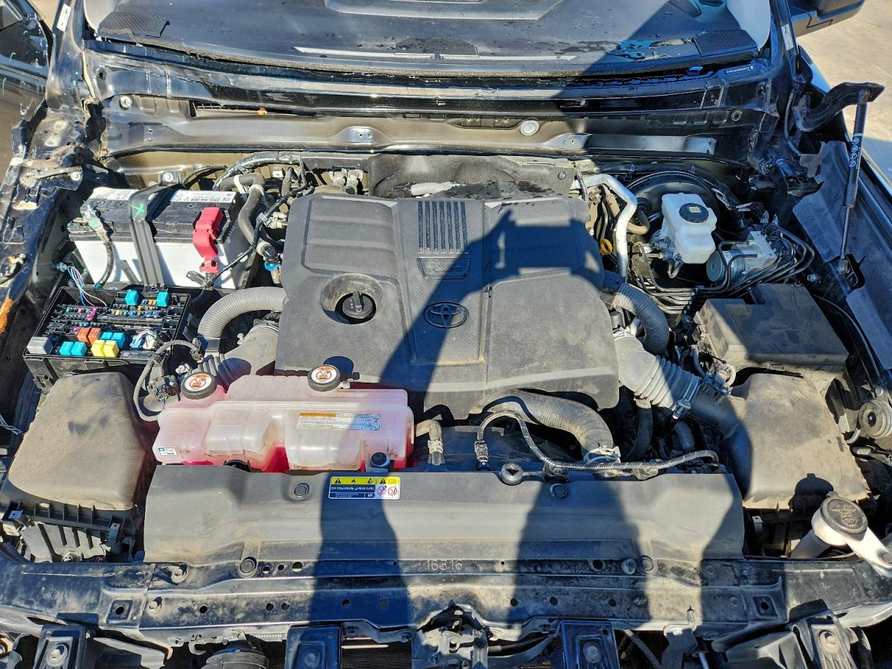 2022 Toyota Tundra Crewmax Sr VIN: 5TFLA5AB0NX009111 Lot: 92052925