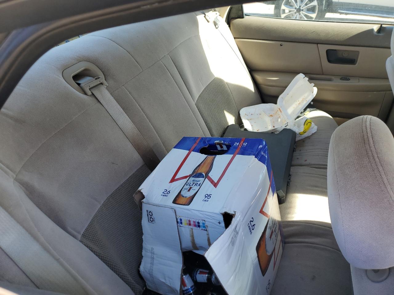 2004 Ford Taurus Se VIN: 1FAFP53U94A103330 Lot: 91427105