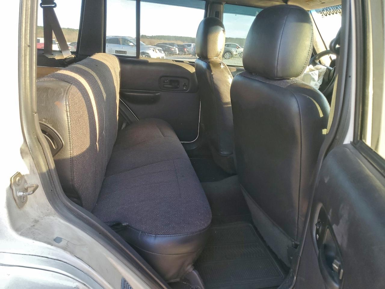 2001 Jeep Cherokee Classic VIN: 1J4FF58SX1L502763 Lot: 93280385