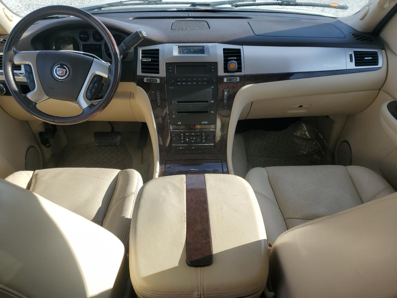 2007 Cadillac Escalade Luxury VIN: 1GYEC63867R259108 Lot: 92455255