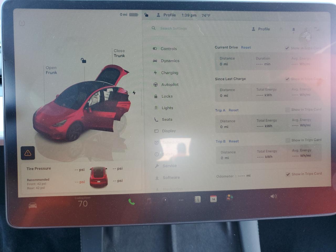 2024 Tesla Model Y VIN: 7SAYGDEEXRA313050 Lot: 92929775