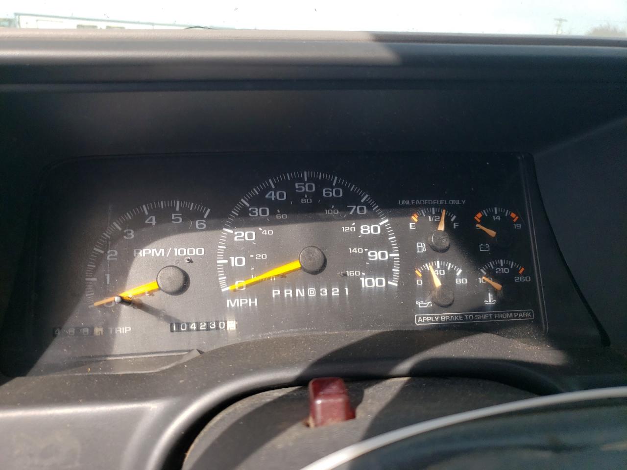 1997 GMC Sierra C1500 VIN: 1GTEC19R8VE506125 Lot: 92794105