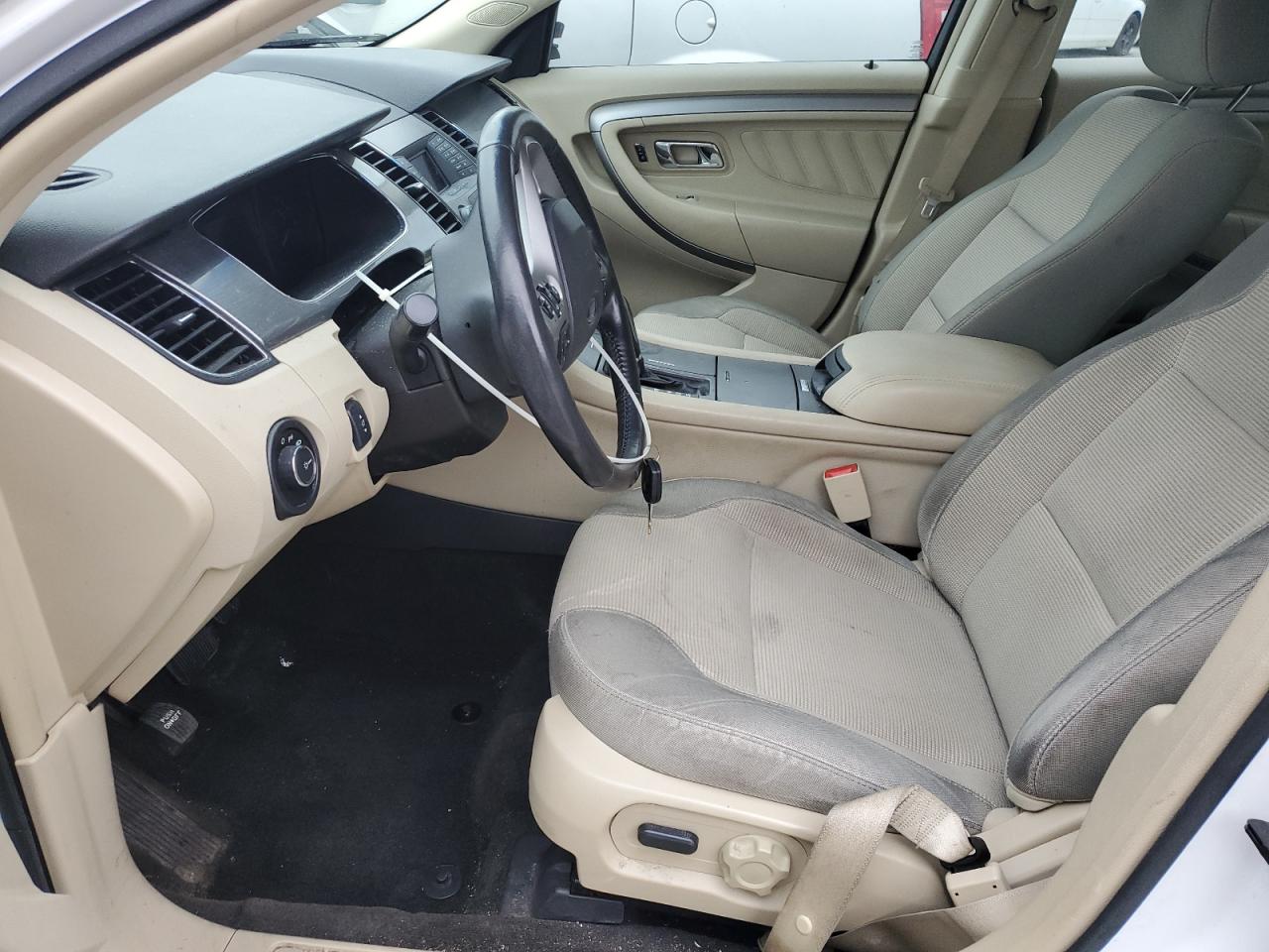 2015 Ford Taurus Sel VIN: 1FAHP2E81FG121604 Lot: 91883265