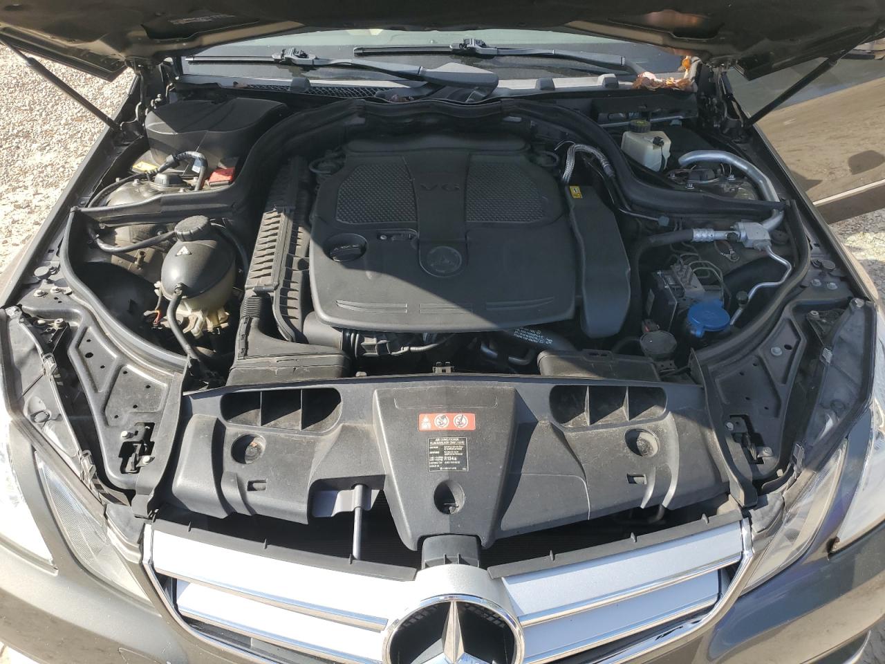 2013 Mercedes-Benz E 350 VIN: WDDKJ5KB8DF184498 Lot: 92909935