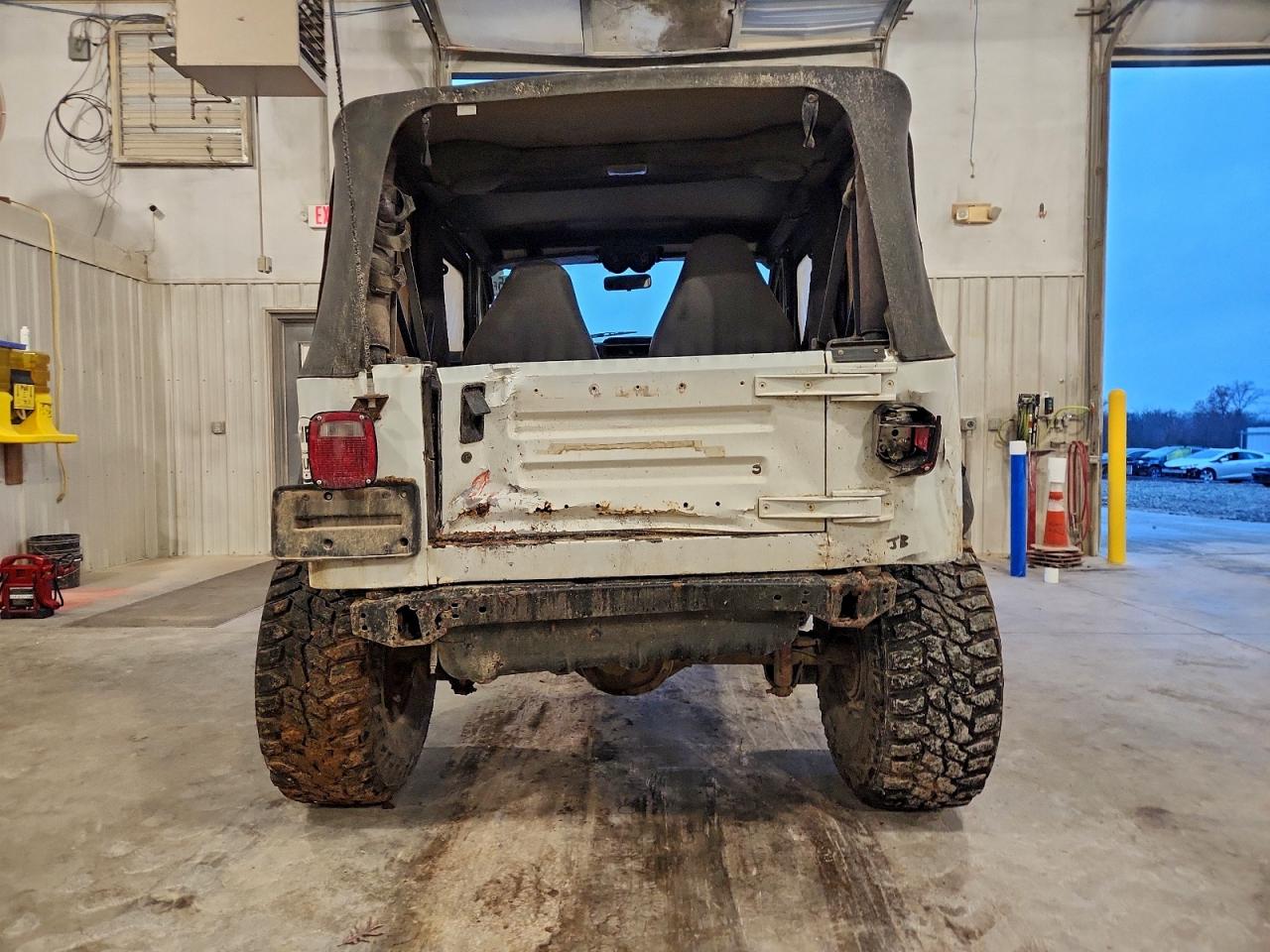 1997 Jeep Wrangler / Tj Sport VIN: 1J4FY19S5VP449275 Lot: 94280105