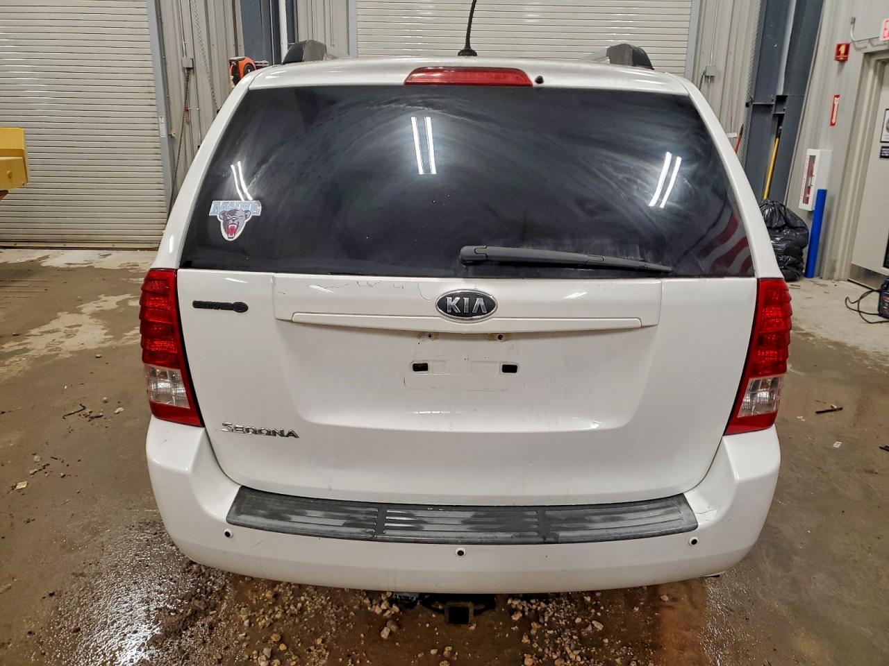 2011 Kia Sedona Lx VIN: KNDMG4C73B6374891 Lot: 92815375