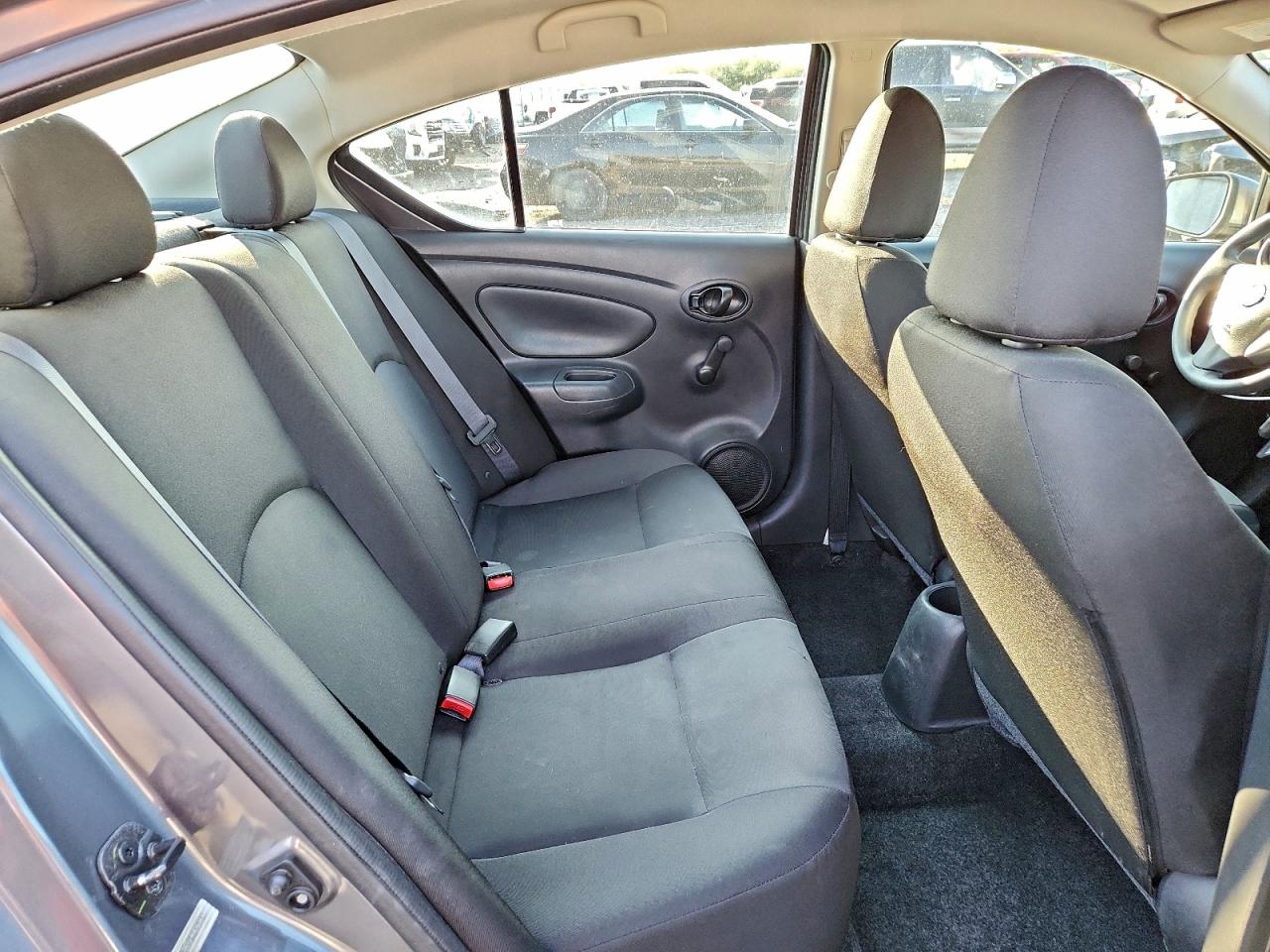 2018 Nissan Versa S VIN: 3N1CN7APXJL828163 Lot: 94146885