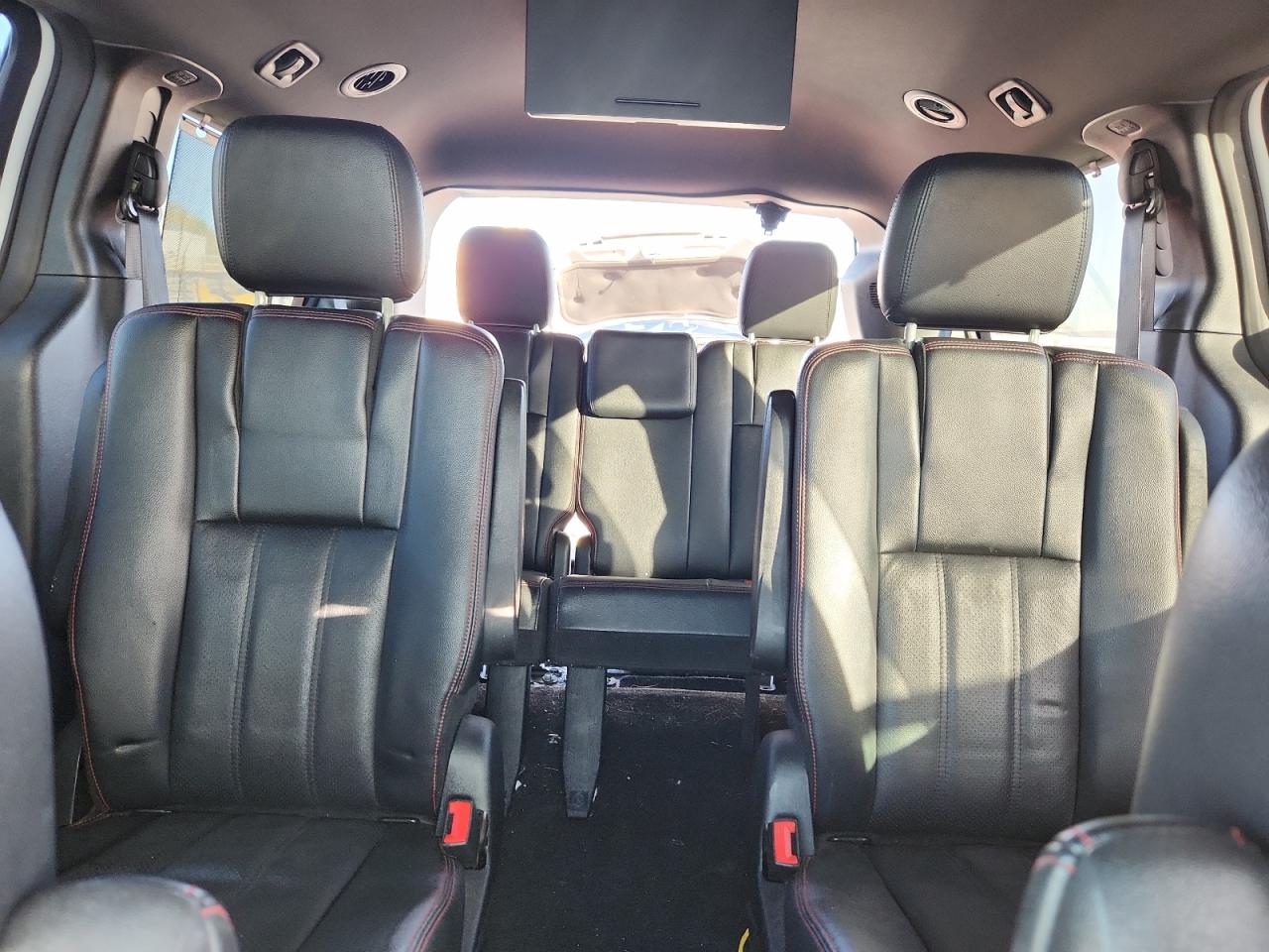 2017 Dodge Grand Caravan Gt VIN: 2C4RDGEG1HR799640 Lot: 92442985