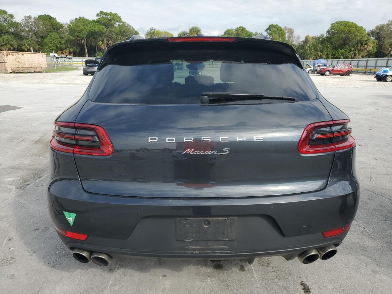 2018 Porsche Macan S VIN: WP1AB2A57JLB38539 Lot: 92031985