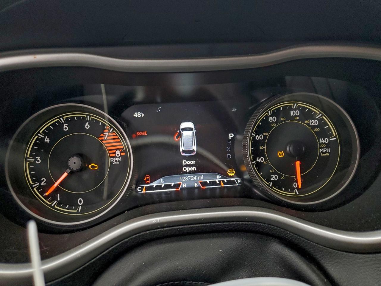 2018 Jeep Cherokee Overland VIN: 1C4PJMJX5JD594285 Lot: 94076965