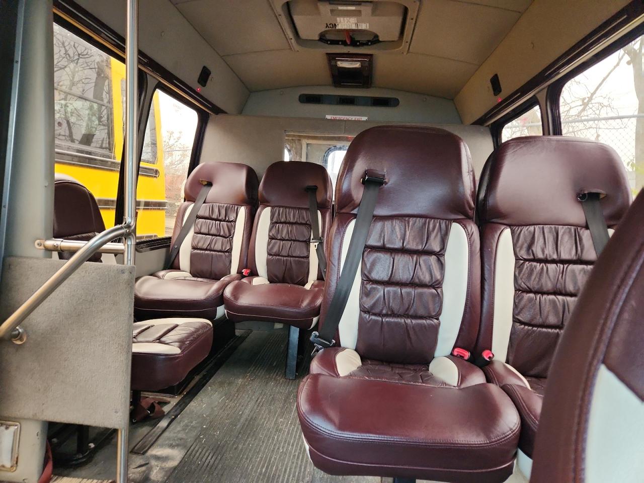 2007 Ford Econoline E350 Super Duty Cutaway Van VIN: 1FDSE35S37DA13717 Lot: 92990335