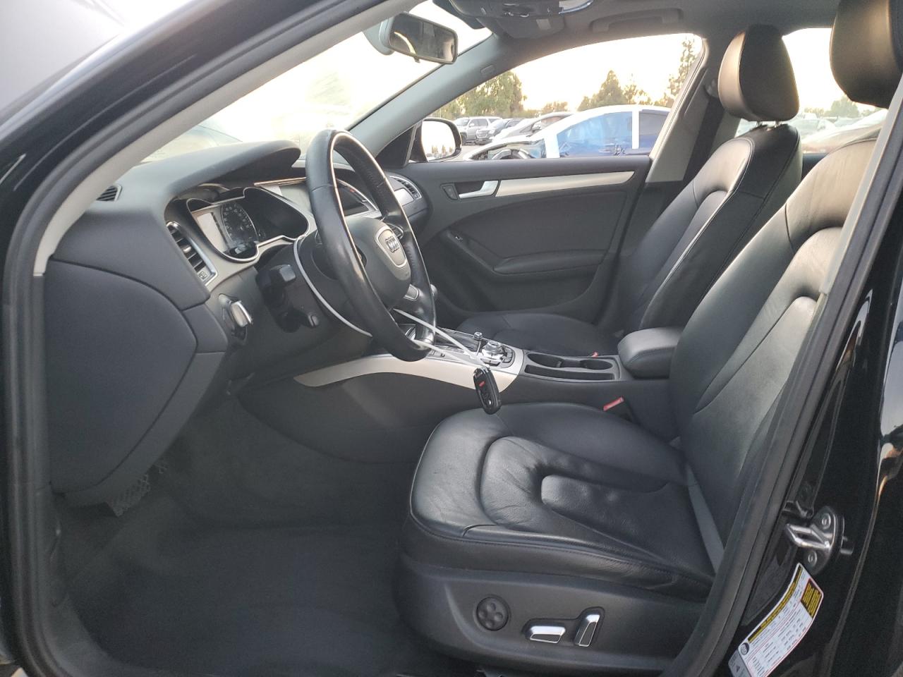 2014 Audi A4 Premium VIN: WAUAFAFL0EN040631 Lot: 91875705