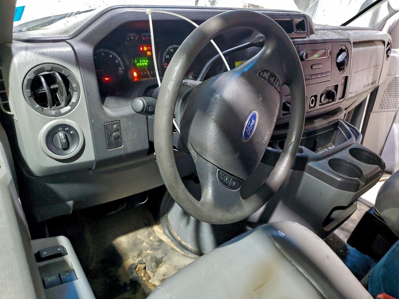 2012 Ford Econoline E350 Super Duty Van VIN: 1FTSE3EL3CDB28633 Lot: 93837185