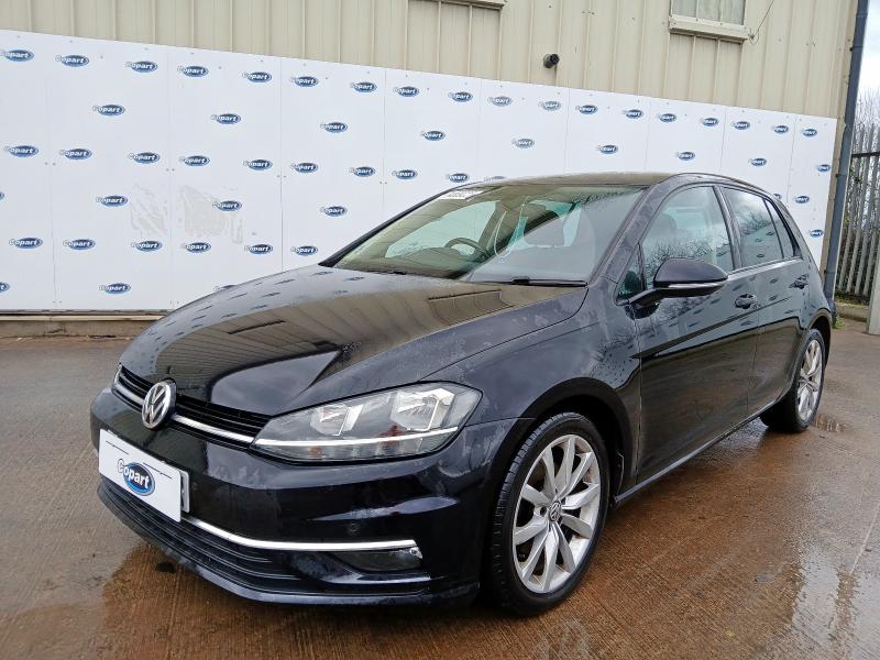 2017 VOLKSWAGEN GOLF 1.6 TDI GT 5DR for sale at Copart CHESTER