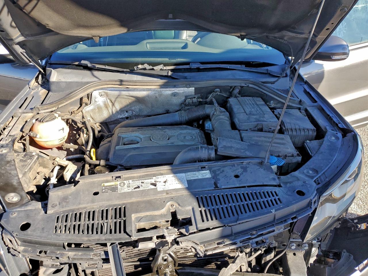 2014 Volkswagen Tiguan S VIN: WVGAV3AXXEW006682 Lot: 94790725