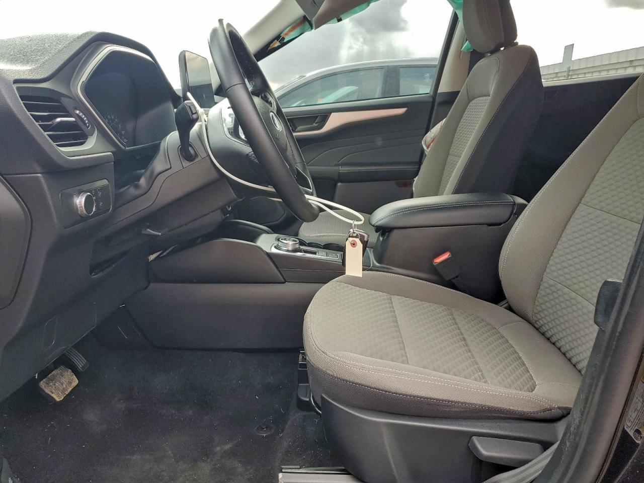 2022 Ford Escape Se VIN: 1FMCU0G68NUA50006 Lot: 93571055