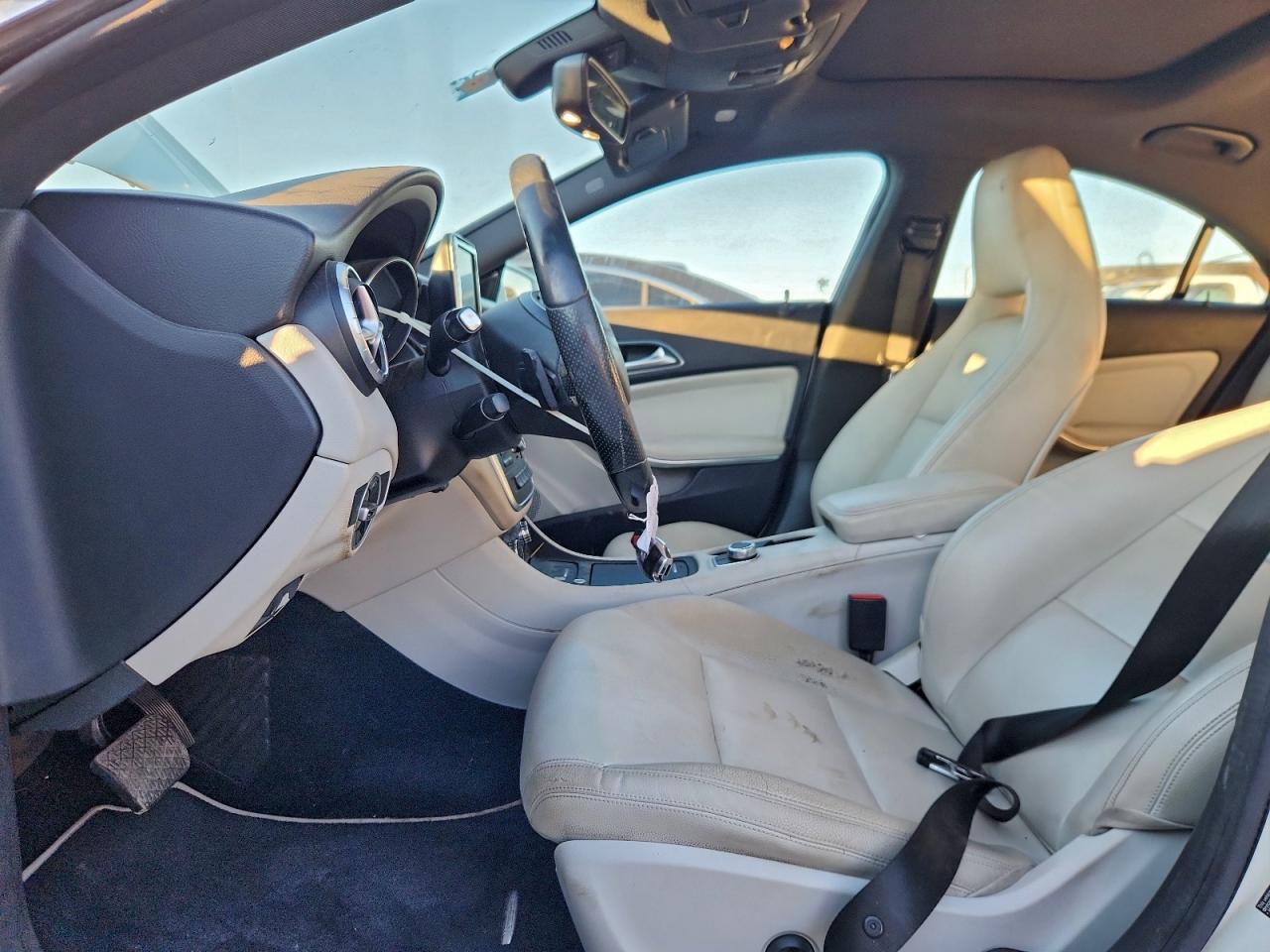 2014 Mercedes-Benz Cla 250 VIN: WDDSJ4EB8EN104565 Lot: 94291235