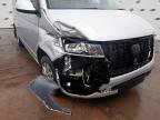 2022 VOLKSWAGEN TRANSPORTER 2.0 TDI 110 HIGHLINE KOMBI VAN for sale at Copart WOLVERHAMPTON