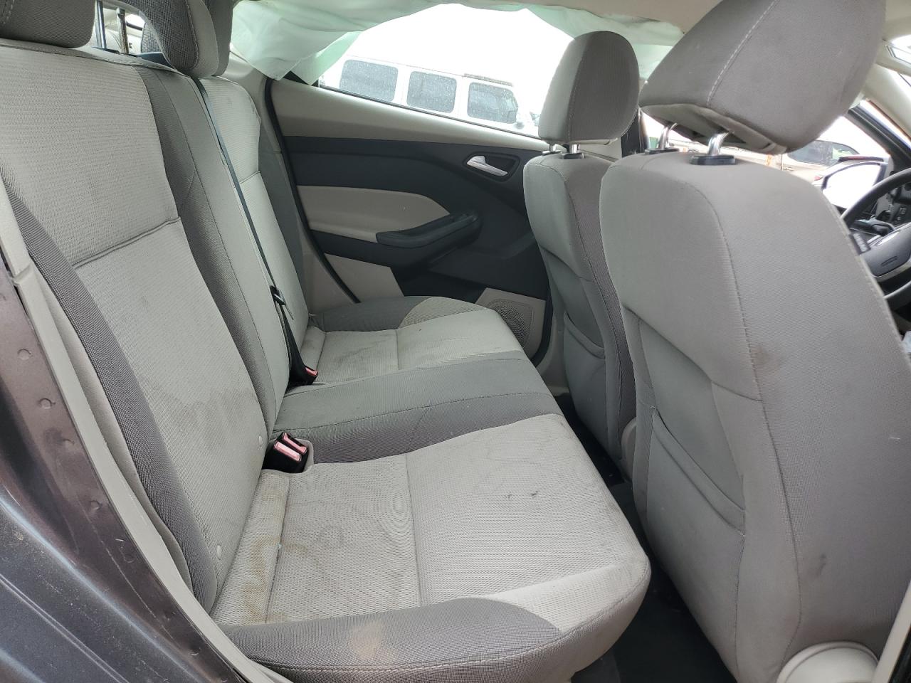 2013 Ford Focus Se VIN: 1FADP3F22DL242676 Lot: 92115335