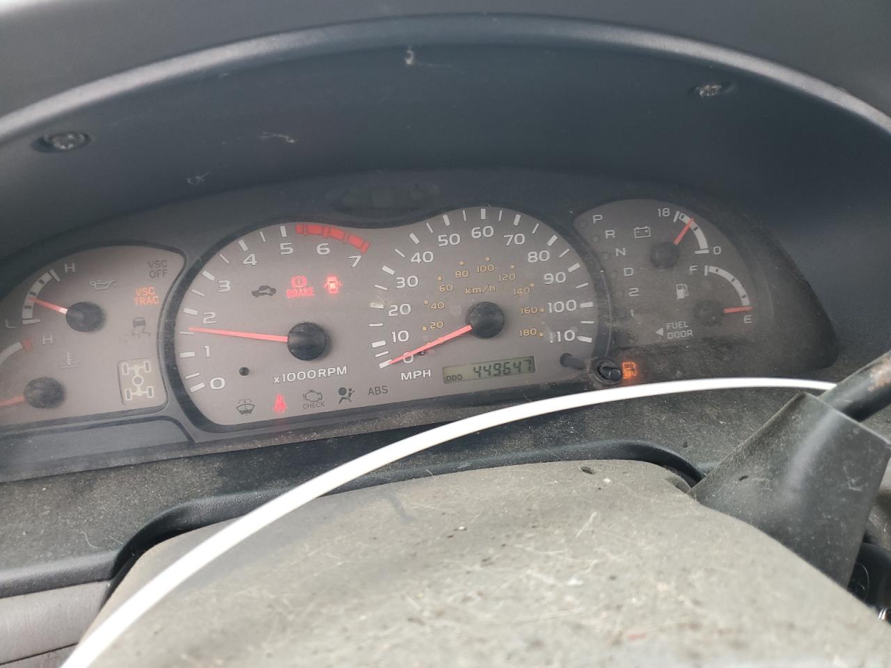 2002 Toyota Sequoia Sr5 VIN: 5TDBT44A92S083003 Lot: 91330395