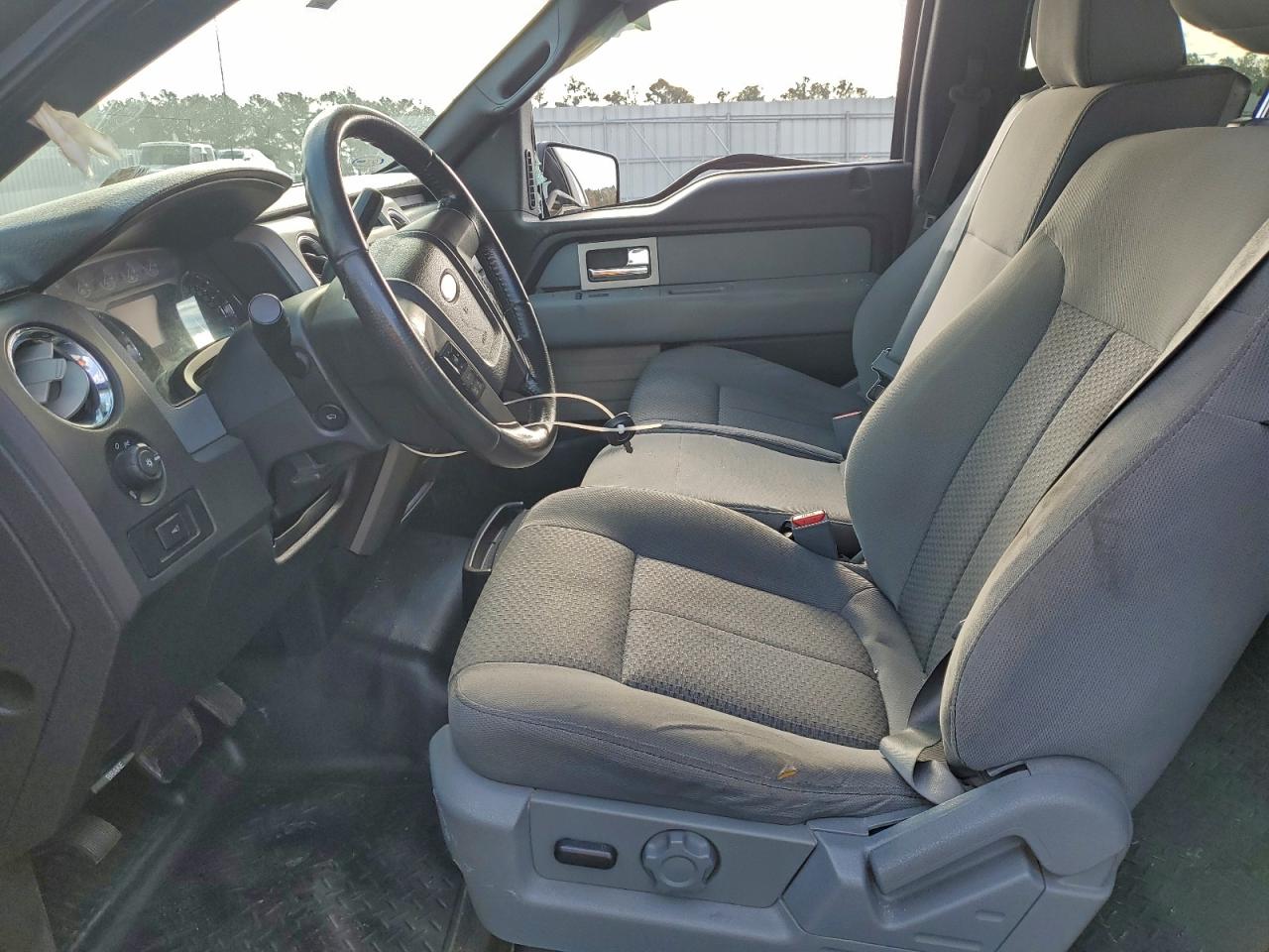 2011 Ford F150 Supercrew VIN: 1FTFW1EF2BKD33142 Lot: 93436965