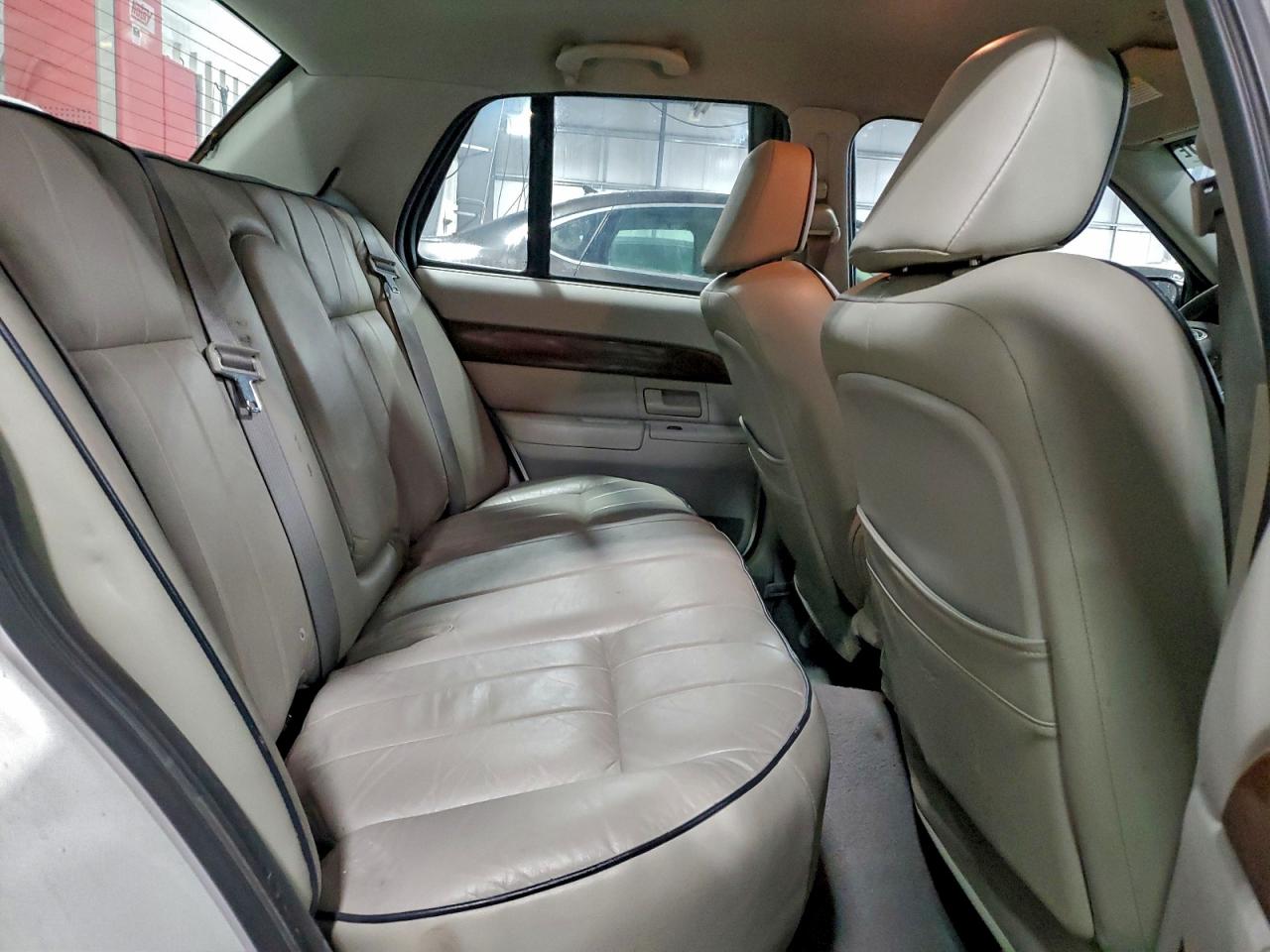 2004 Mercury Grand Marquis Gs VIN: 2MEFM74WX4X605834 Lot: 94554815