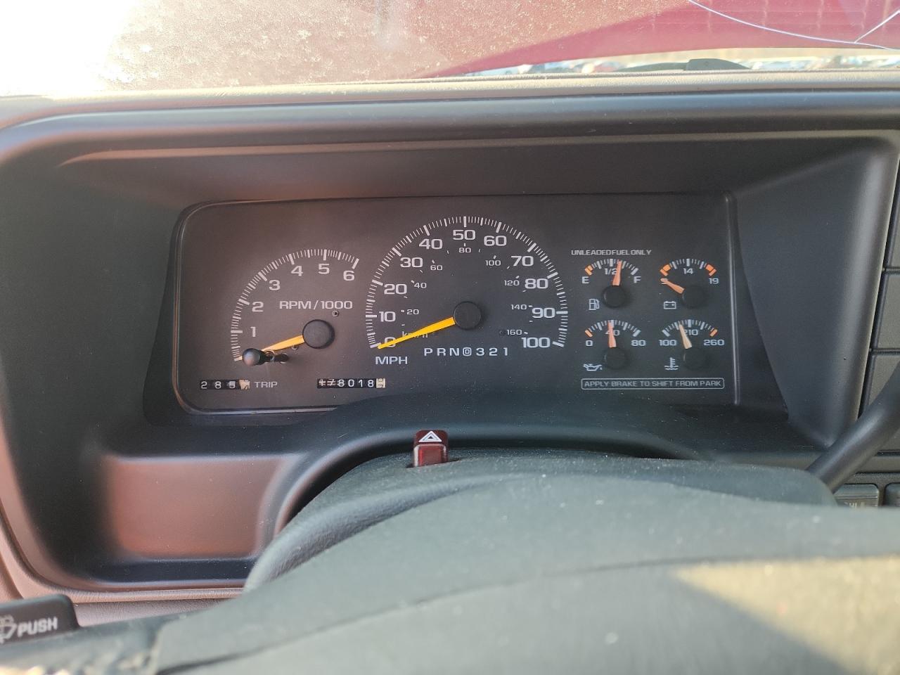 1999 GMC Yukon VIN: 1GKEK13RXXR504338 Lot: 92609515