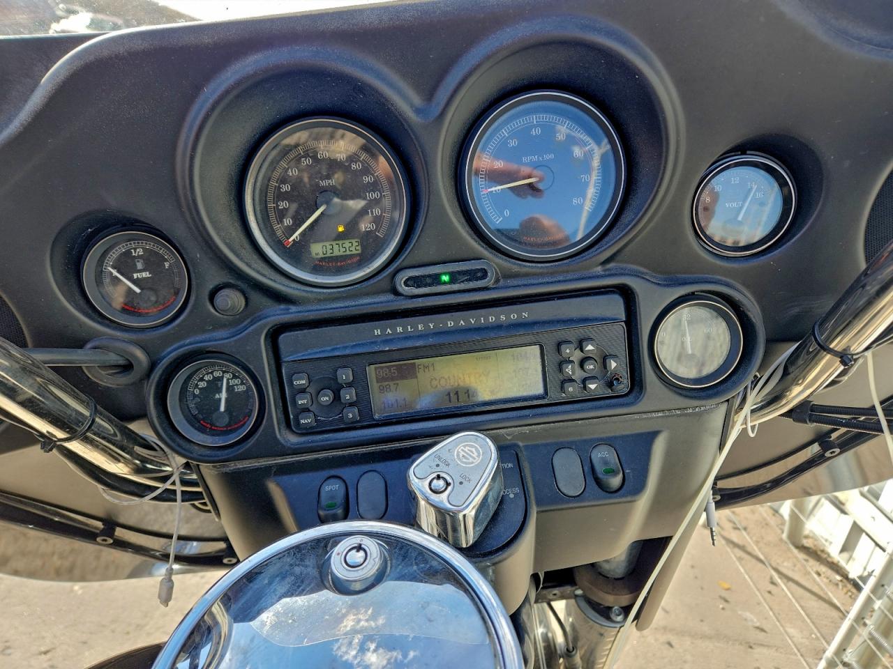 2007 Harley-Davidson Flht Classic VIN: 1HD1FF4127Y724484 Lot: 92632685