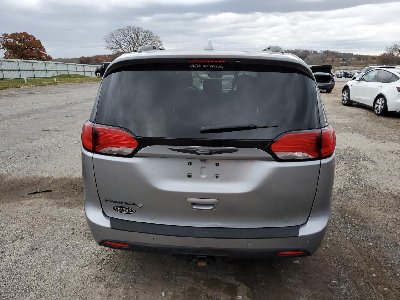 2019 Chrysler Pacifica Touring L VIN: 2C4RC1BG1KR638748 Lot: 91903945
