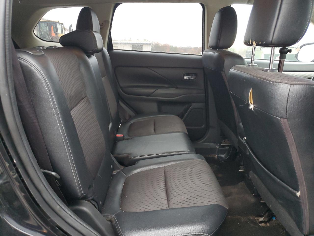 2015 Mitsubishi Outlander Se VIN: JA4AZ3A30FZ011115 Lot: 93001015