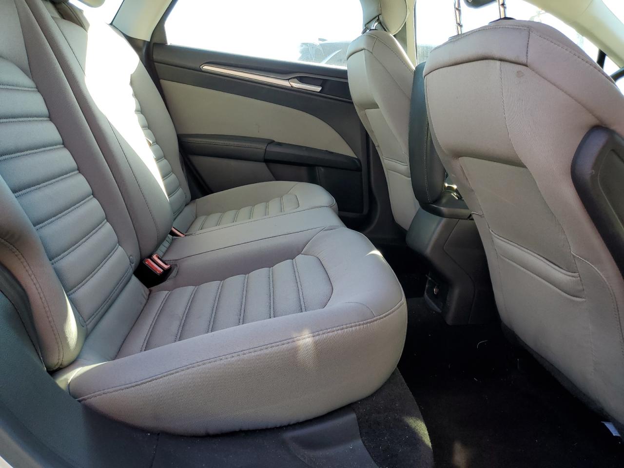 2015 Ford Fusion S Hybrid VIN: 3FA6P0UU6FR116434 Lot: 91500965