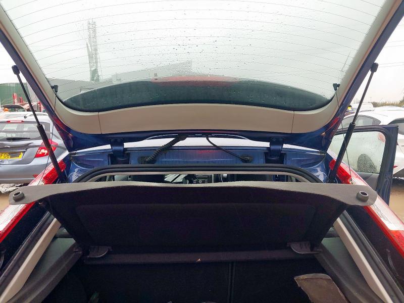 2006 FORD FOCUS 1.6 ZETEC 5DR AUTO [CLIMATE PACK]