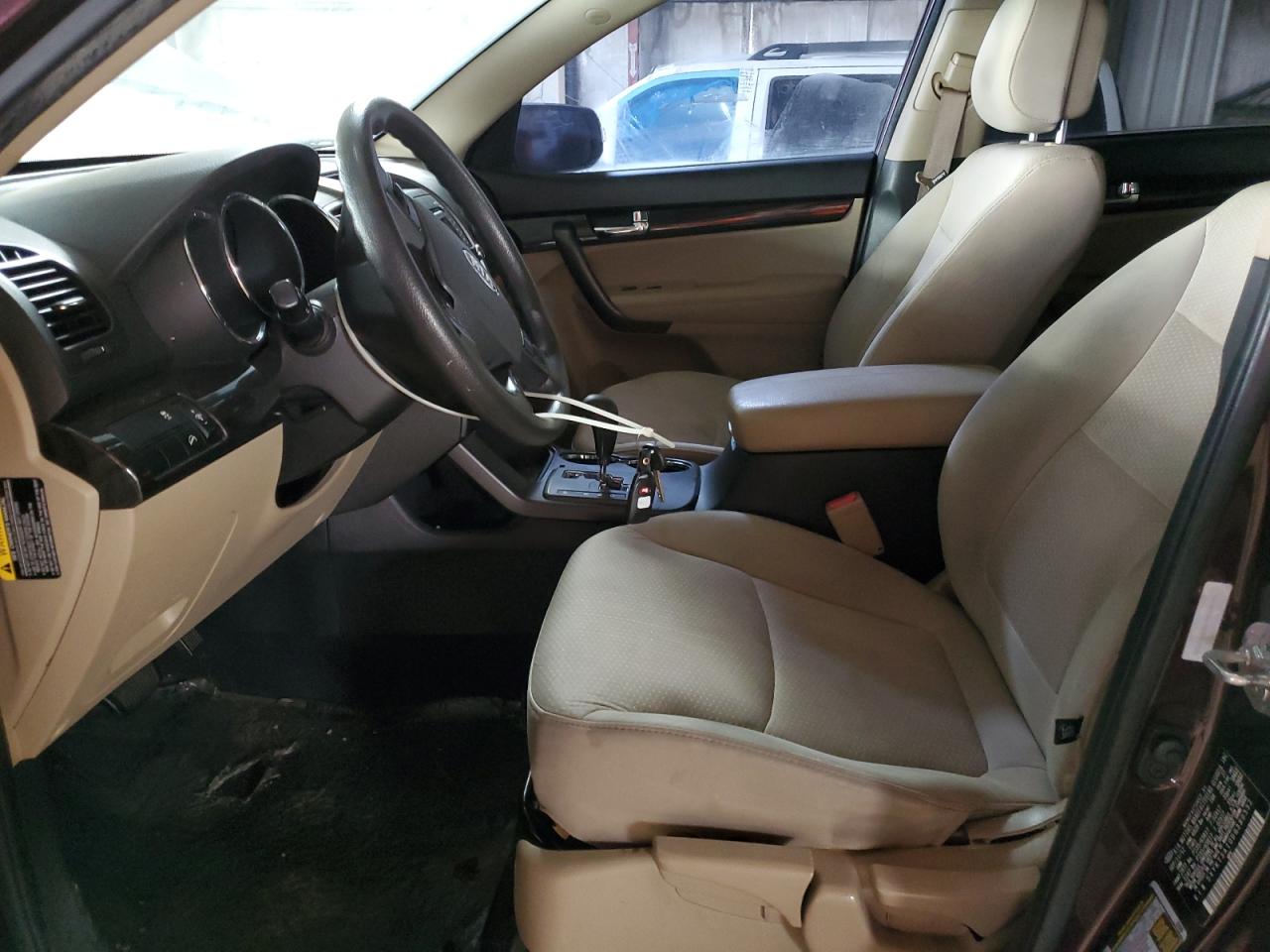 2013 Kia Sorento Lx VIN: 5XYKT3A10DG380532 Lot: 93597765