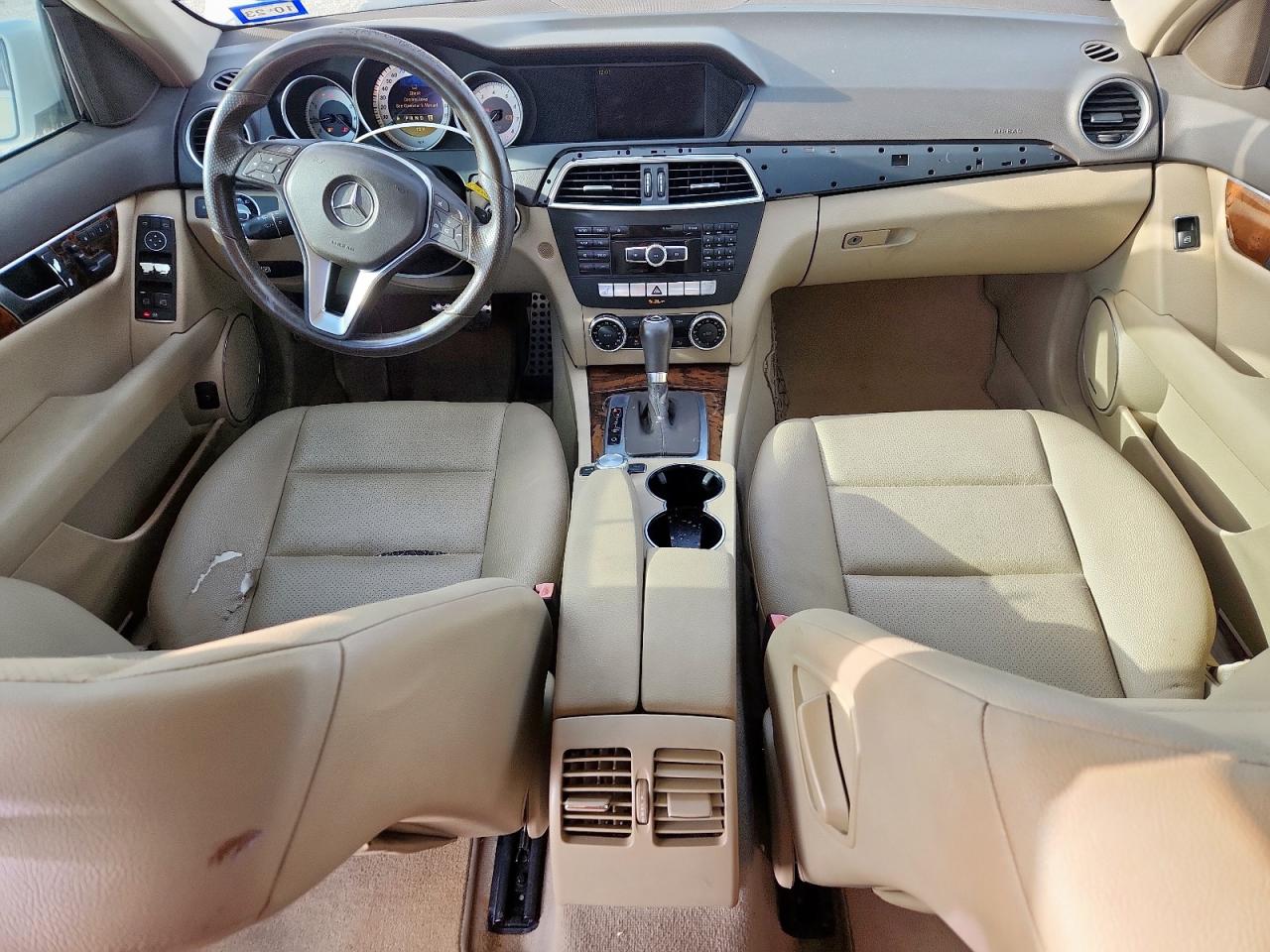 2012 Mercedes-Benz C 250 VIN: WDDGF4HB7CA612419 Lot: 92172175