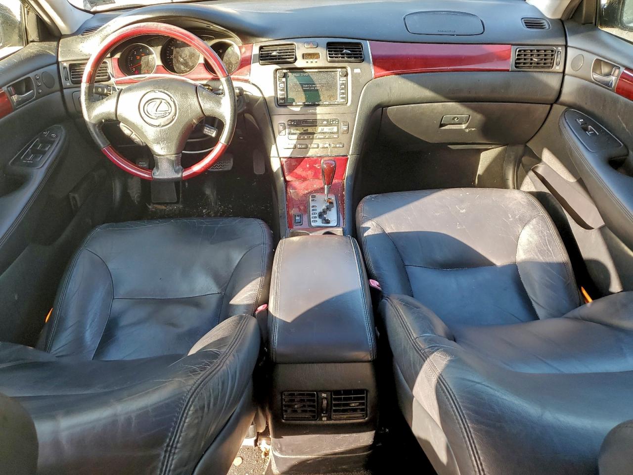 2004 Lexus Es 330 VIN: JTHBA30G045012113 Lot: 94185955