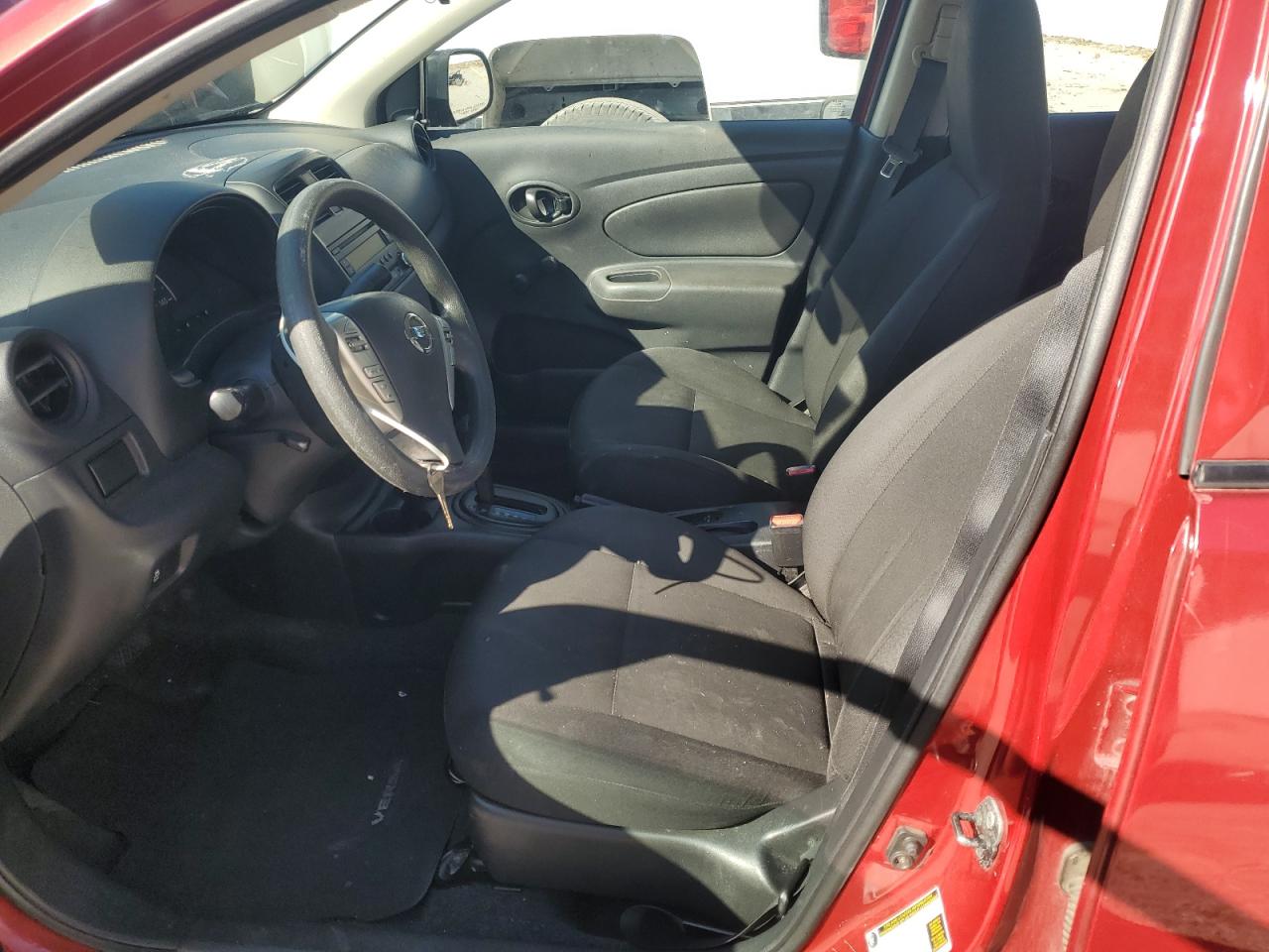 2015 Nissan Versa S VIN: 3N1CN7AP8FL896971 Lot: 91588105