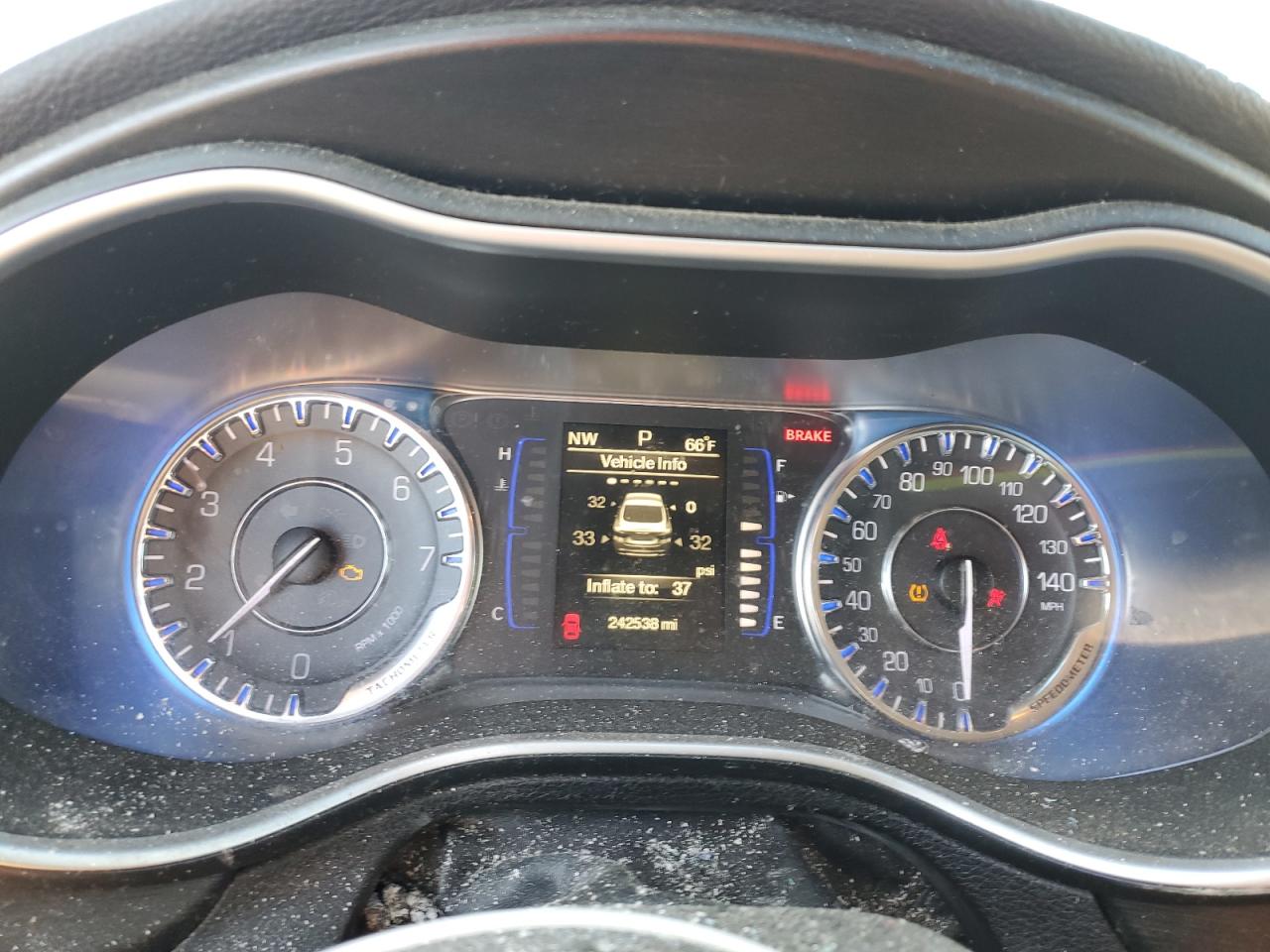 2015 Chrysler 200 Limited VIN: 1C3CCCAB8FN681336 Lot: 90444955