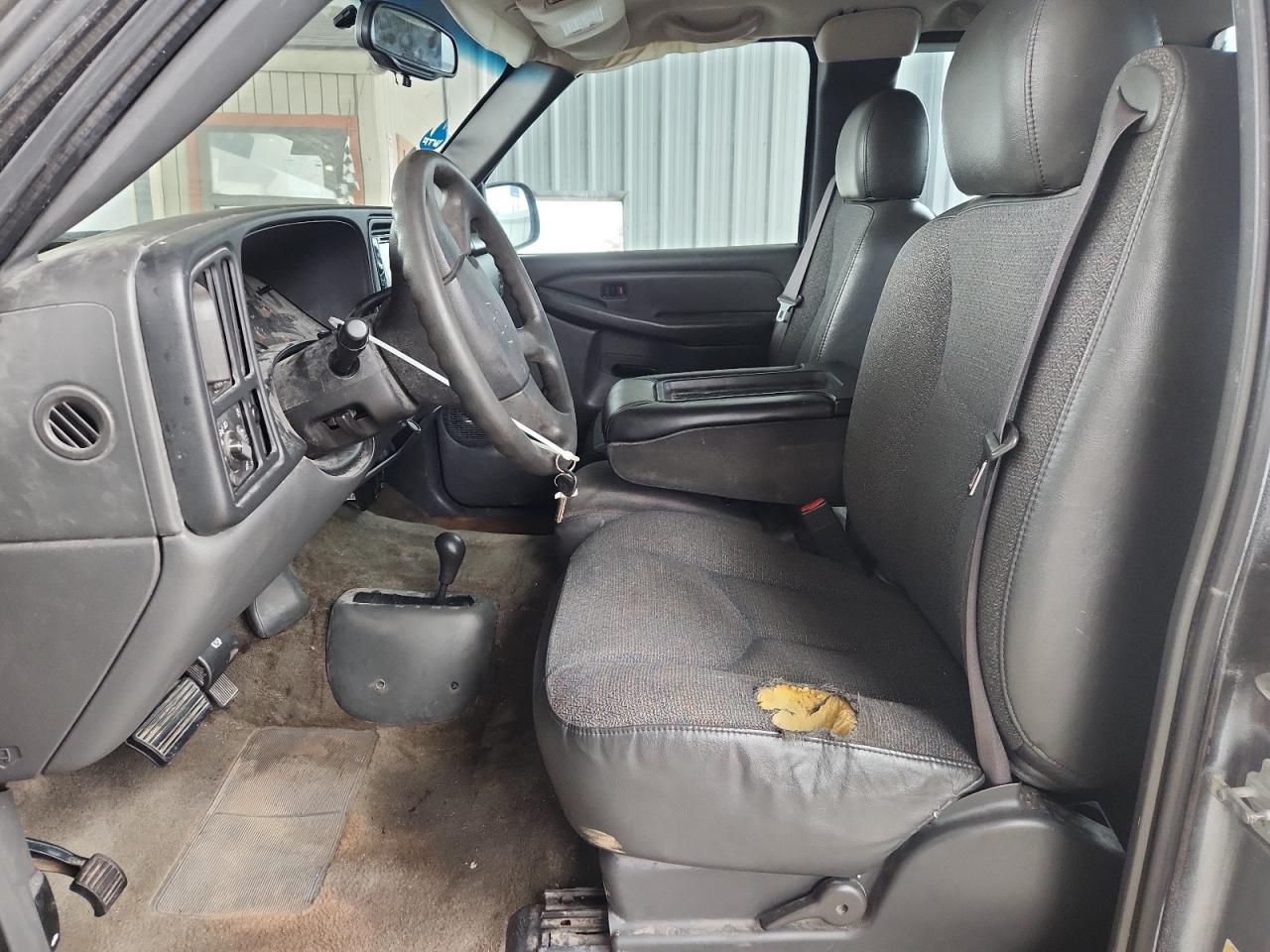 2006 Chevrolet Silverado K1500 VIN: 2GCEK19V761335483 Lot: 93872125