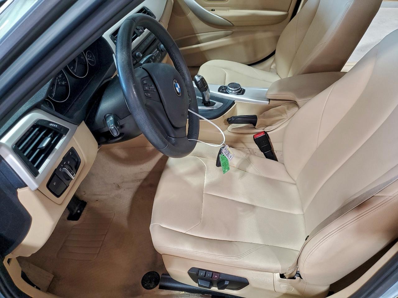 2014 BMW 320 I xDrive VIN: WBA3C3C5XEP660829 Lot: 93604105