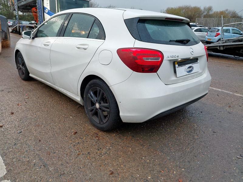 2017 MERCEDES-BENZ A CLASS A180D SE 5DR