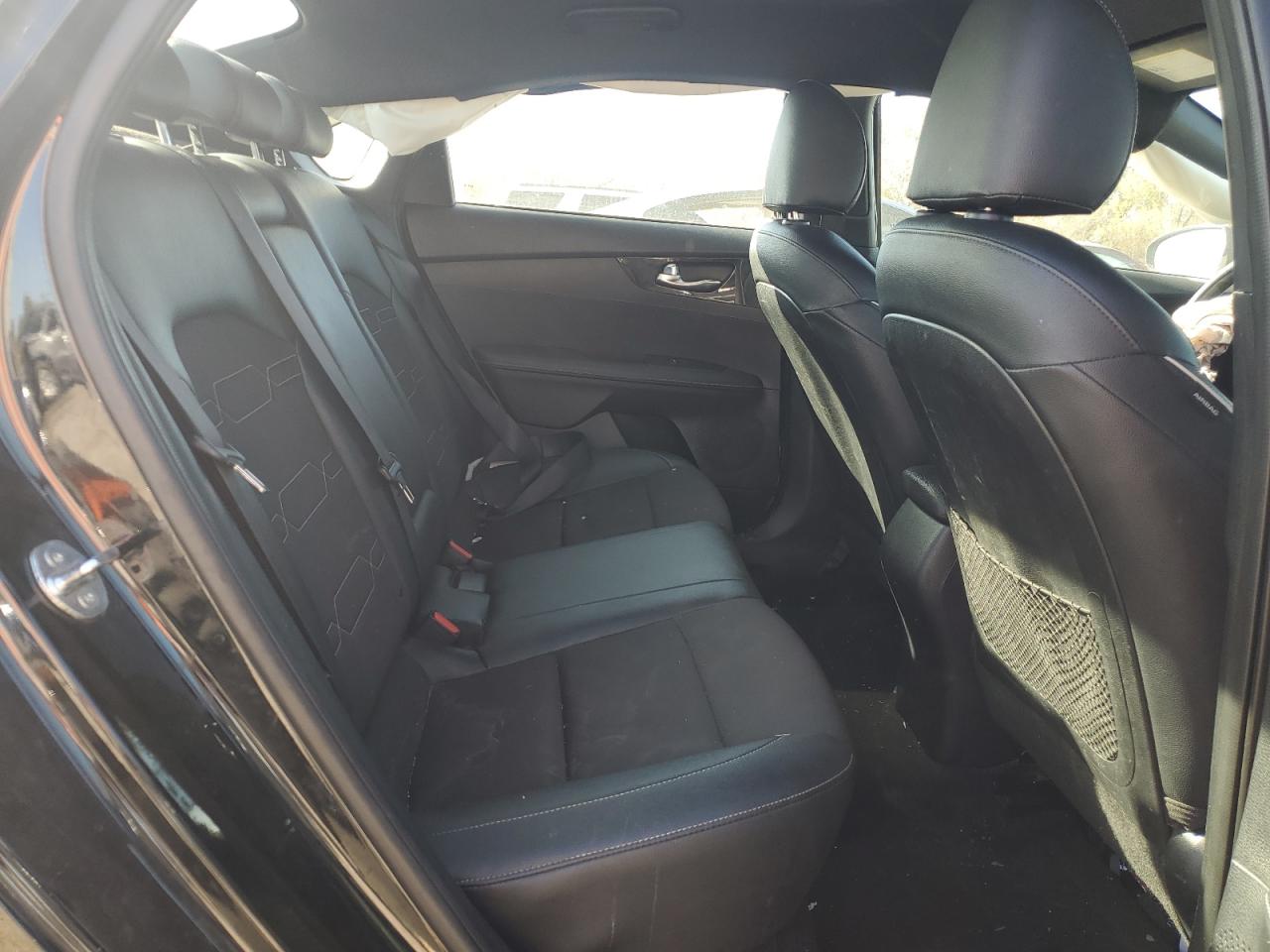 2024 Kia Forte Gt Line VIN: 3KPF54AD6RE746106 Lot: 92437535