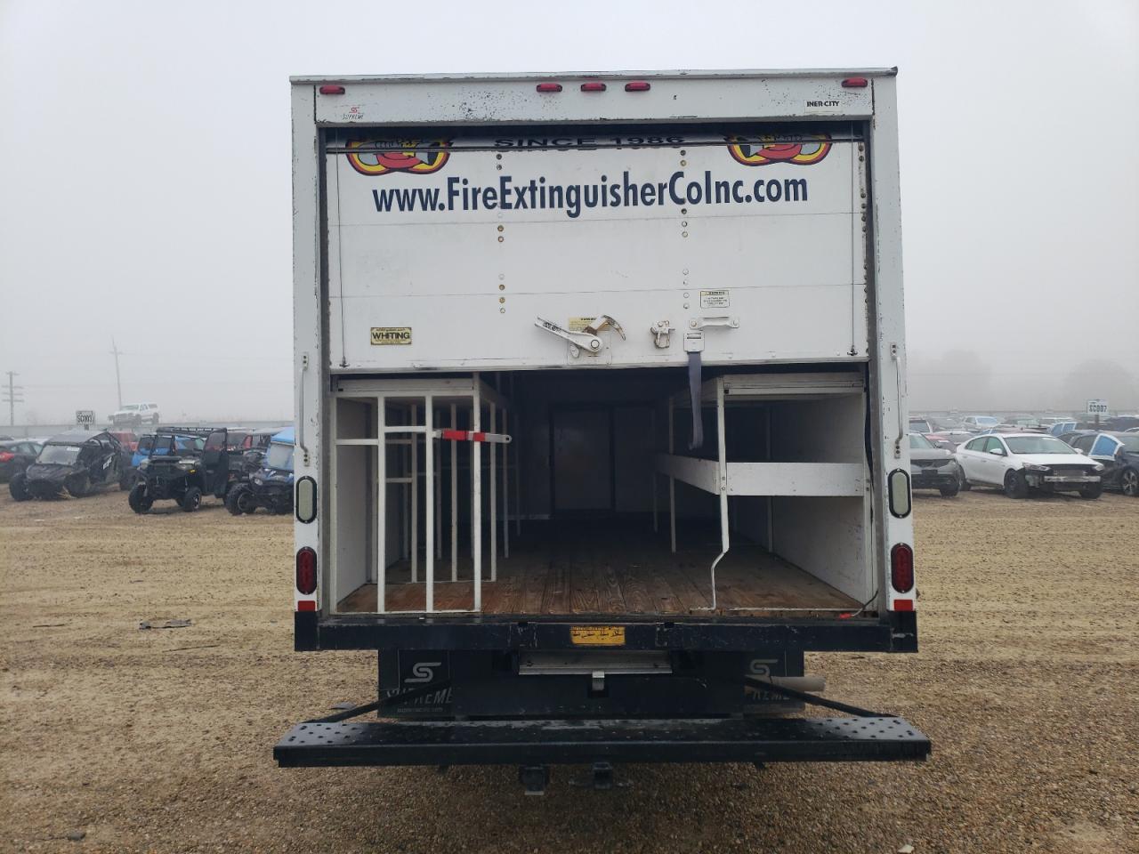 2017 Ford E350 Box Truck VIN: 1FDWE3FS8HDC23182 Lot: 92303005