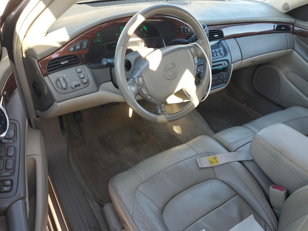 2004 Cadillac Deville VIN: 1G6KD54YX4U145350 Lot: 91899295
