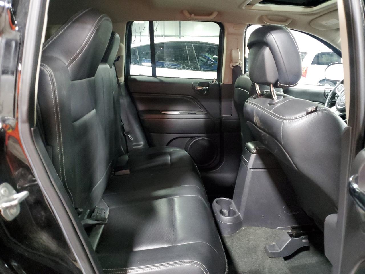 2017 Jeep Compass Latitude VIN: 1C4NJDEB3HD101025 Lot: 92711335