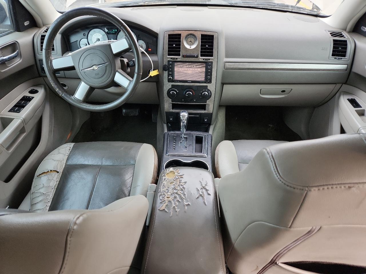 2008 Chrysler 300 Touring VIN: 2C3LA53G98H321675 Lot: 92930955