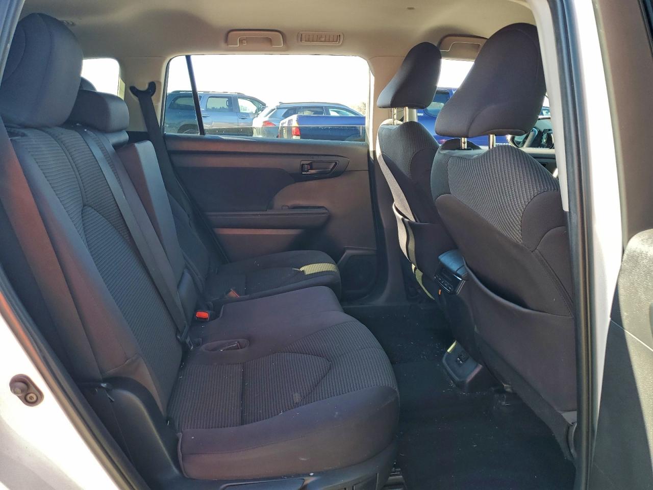 2020 Toyota Highlander L VIN: 5TDBZRBH5LS012832 Lot: 94317855